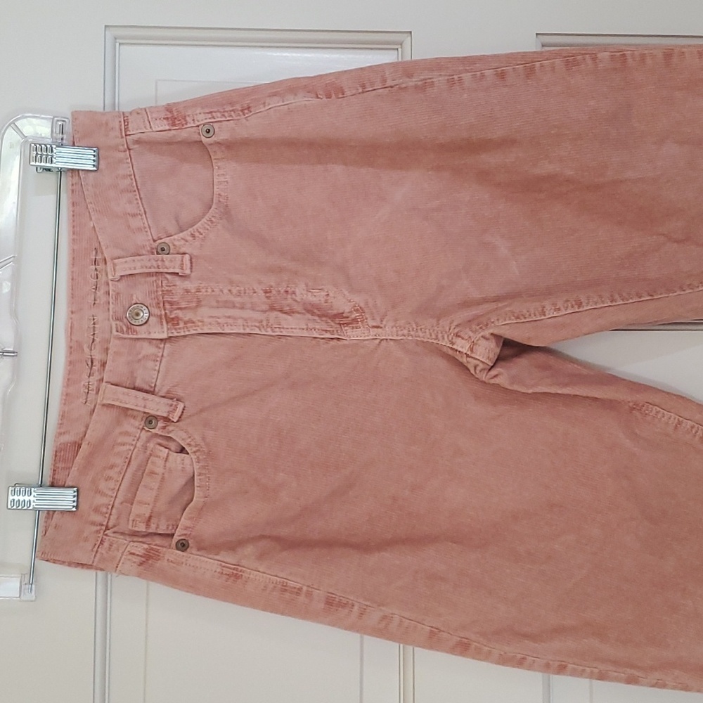 American Eagle Pink Corduroy Jeans sz00